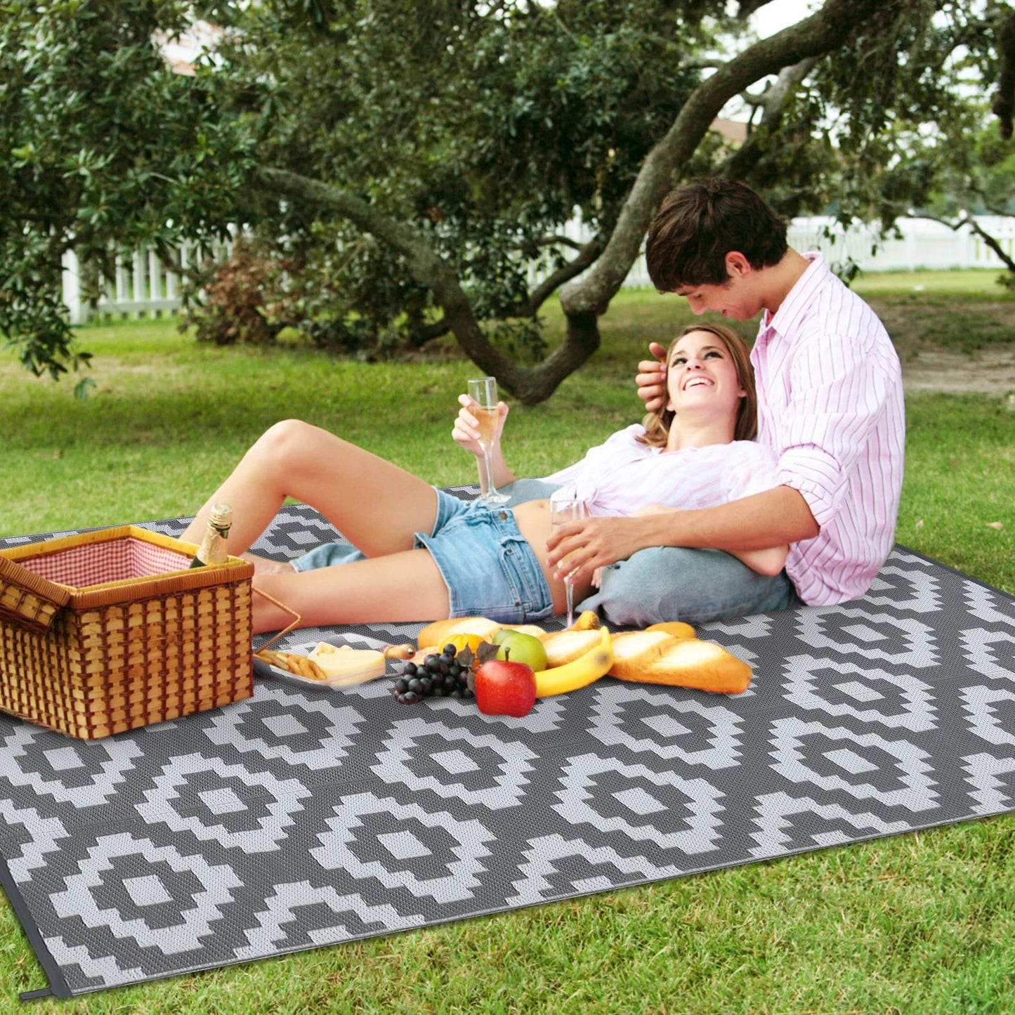 Outdoor Plastic Straw Rug, Waterproof, Reversible