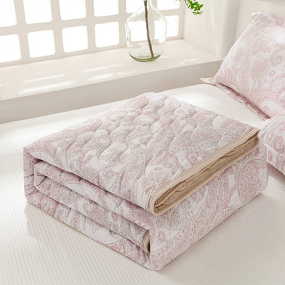 Soft and Clean Washable Summer Quilt