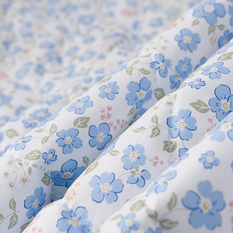 Soft and Clean Washable Summer Quilt