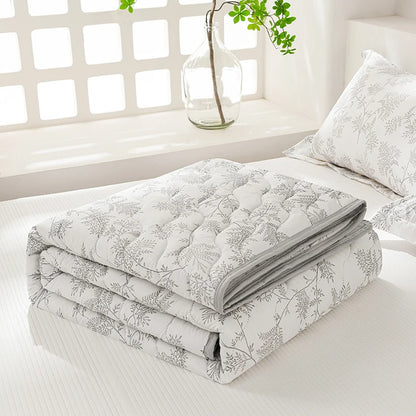 Soft and Clean Washable Summer Quilt