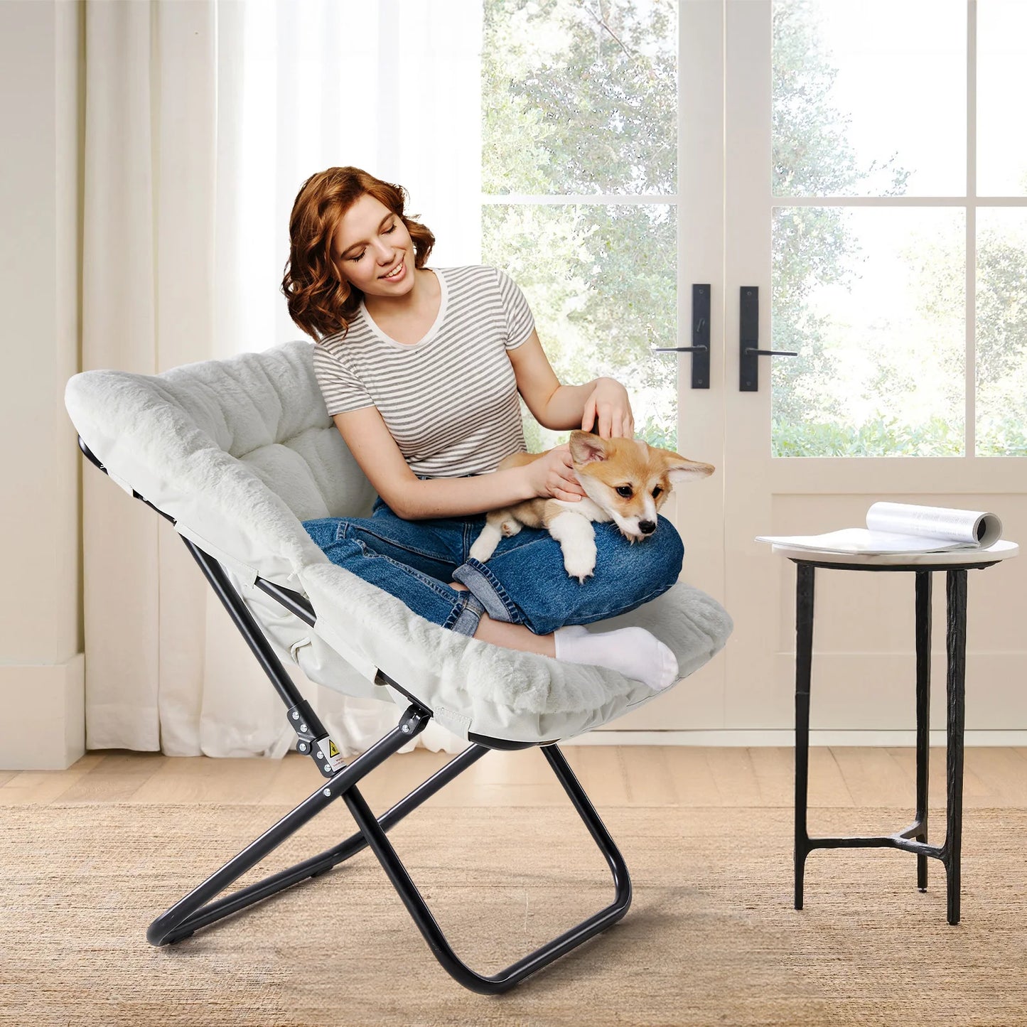 Cozy Saucer Folding Chairs Soft Faux Fur