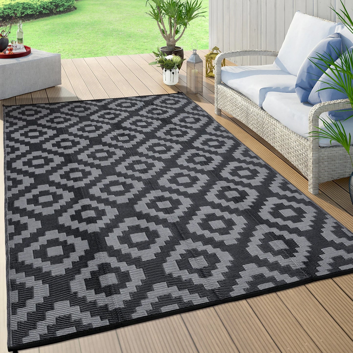 Outdoor Plastic Straw Rug, Waterproof, Reversible