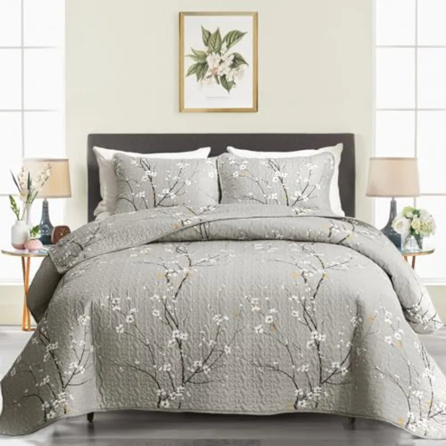 3 Piece Reversible Quilt Set