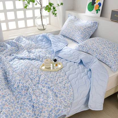 Soft and Clean Washable Summer Quilt